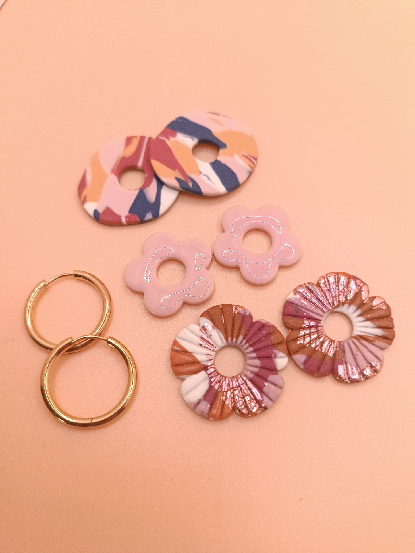 Lot de 3 interchangeables + créoles + macaron