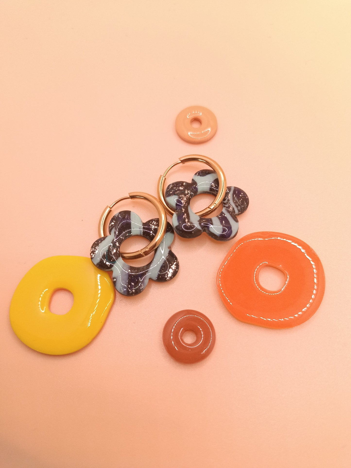 Lot de 3 interchangeables + créoles + macaron