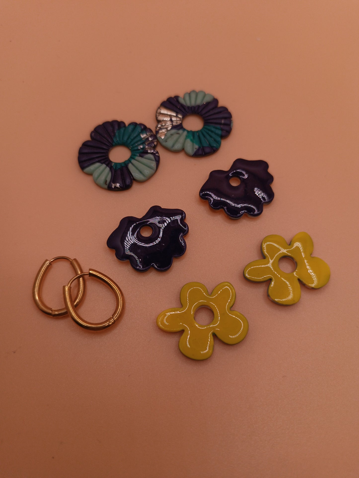 Lot de 3 interchangeables + créoles + macaron
