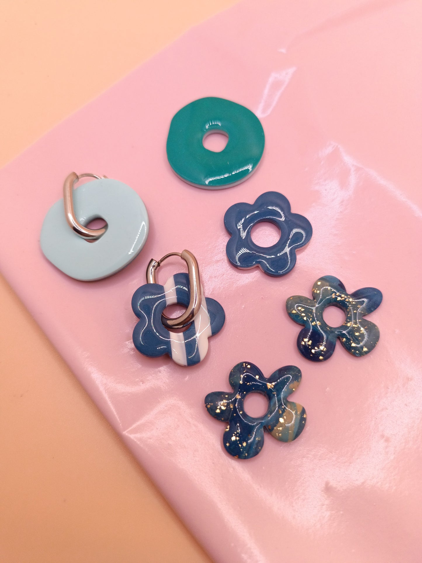 Lot de 3 interchangeables + créoles + macaron