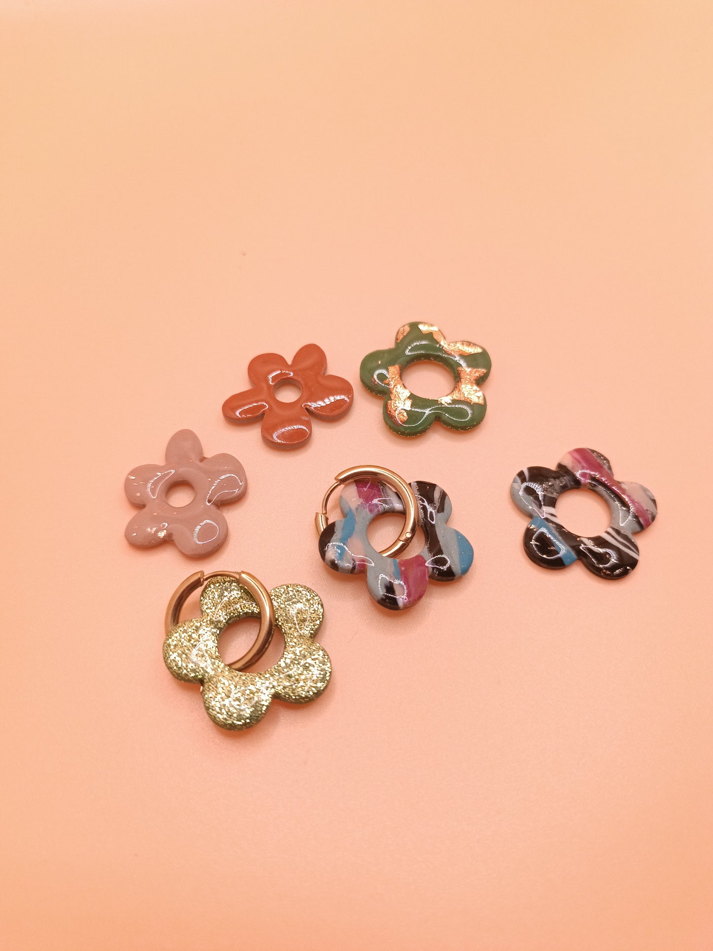 Lot de 3 interchangeables + créoles + macaron