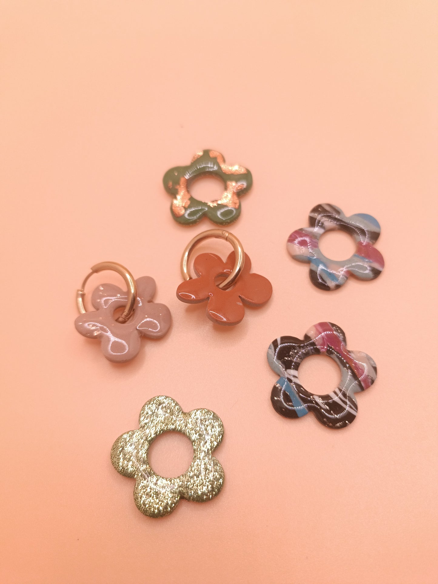 Lot de 3 interchangeables + créoles + macaron